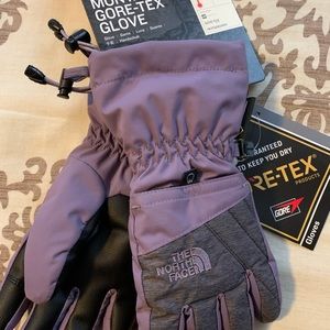 NEW- North Face Youth Montana Gore-Tex gloves